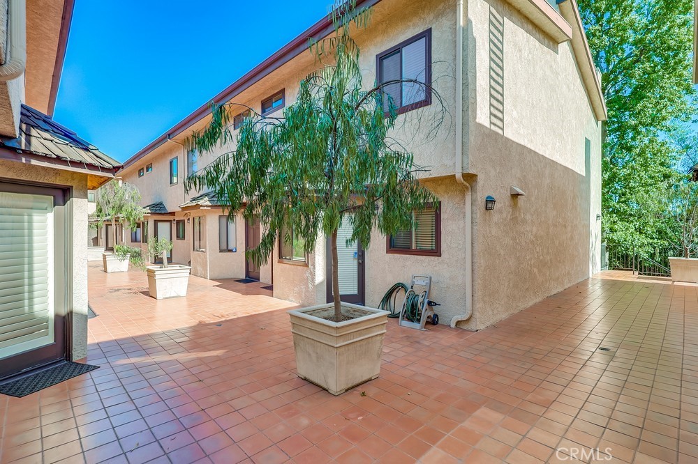 12330 Magnolia Boulevard 108
