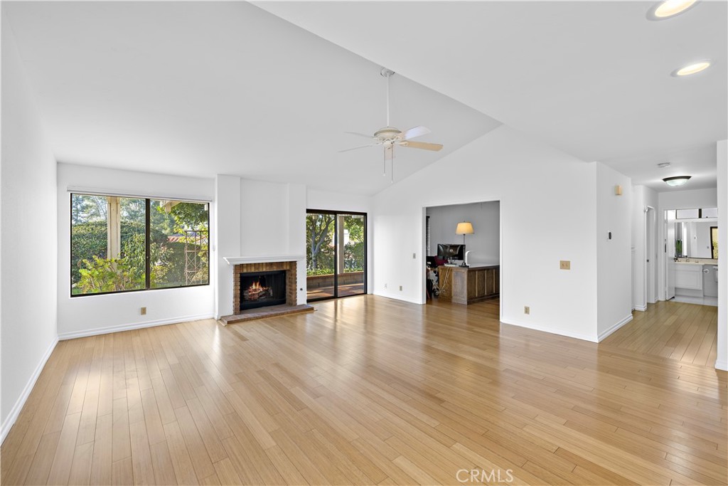 Casta Del Sol - Fiesta (CF) - Residential