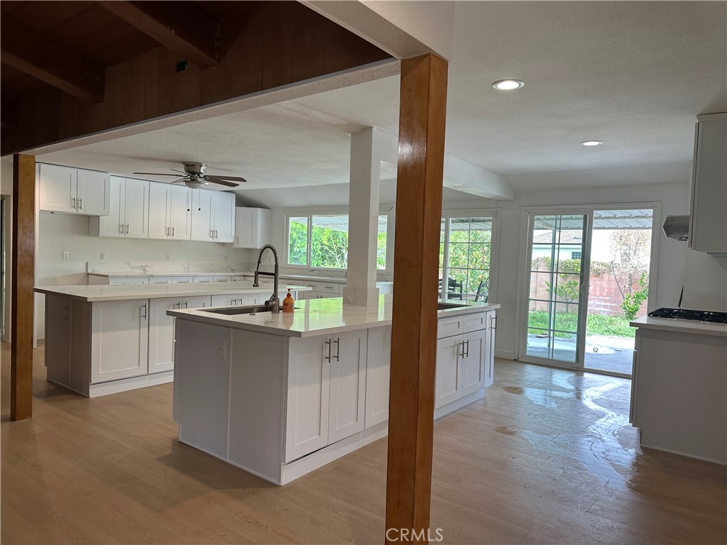 3025 E Hillcrest Avenue