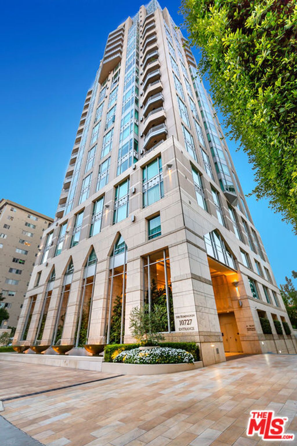 Photo of 10727 Wilshire Boulevard #404, Los Angeles, CA 90024 (MLS # 25607217)