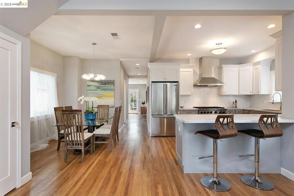listing image 130725456485219112634