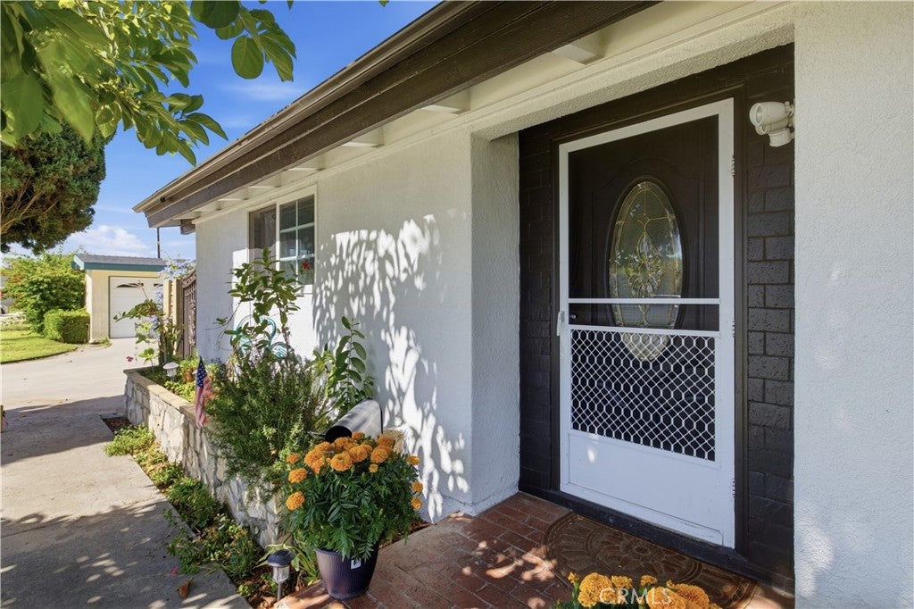 1407 W Colonial Avenue