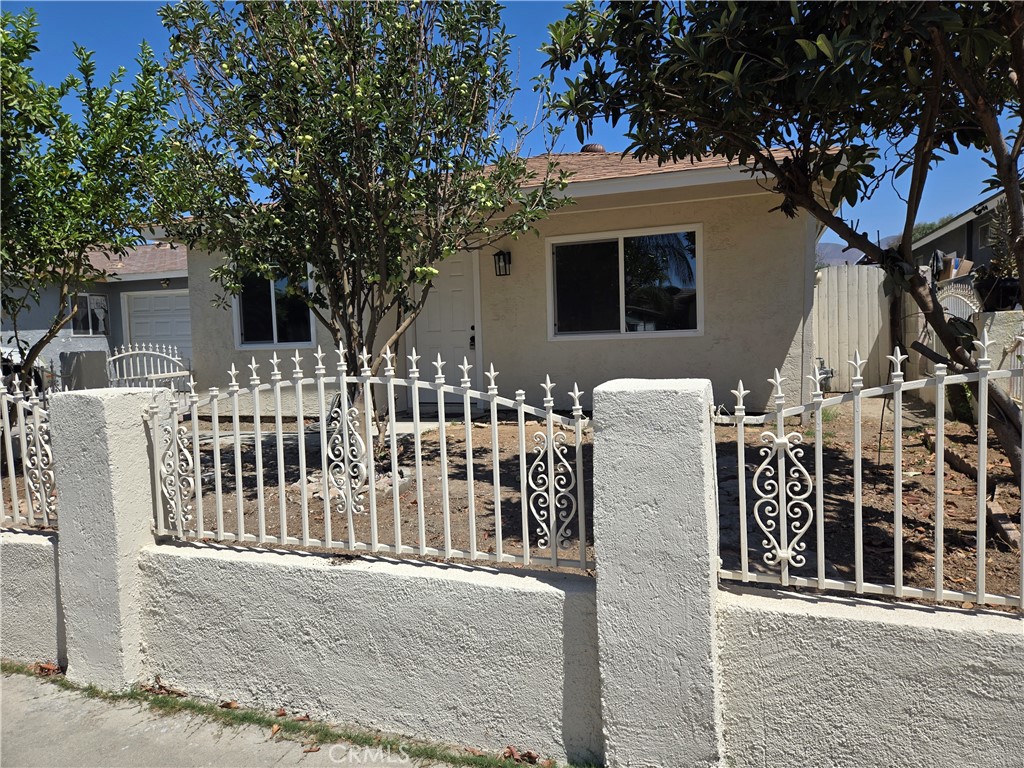 367 E Evans Street