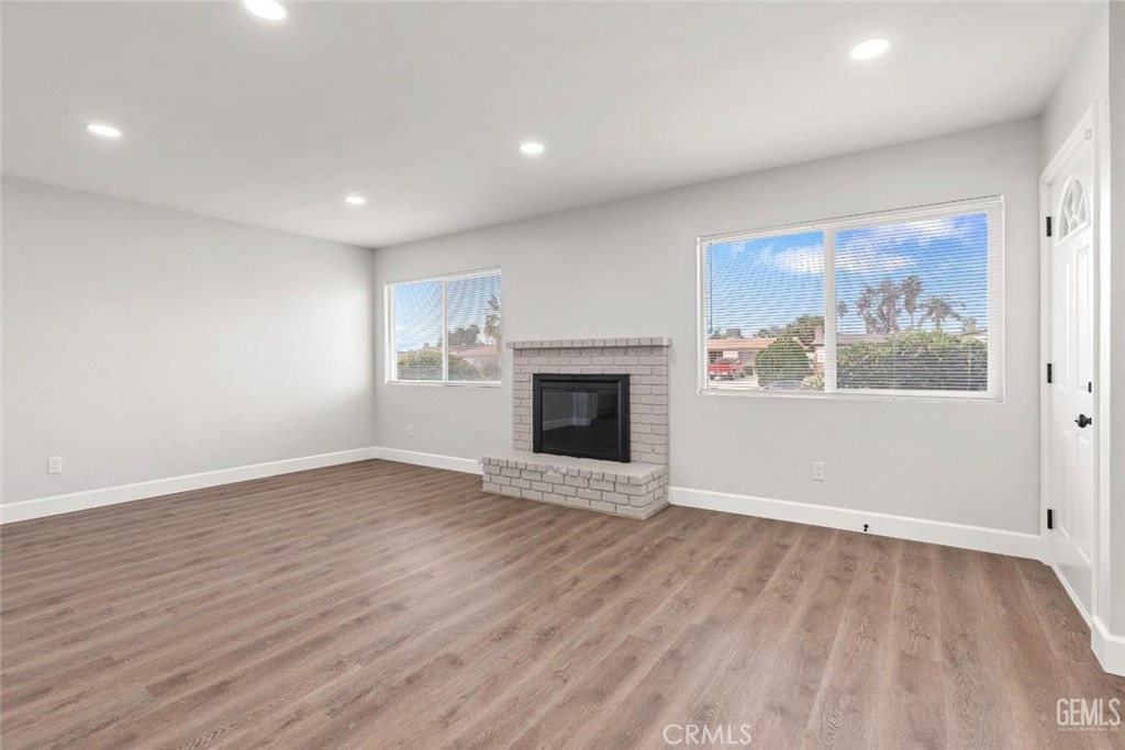 3701 Wenatchee Avenue