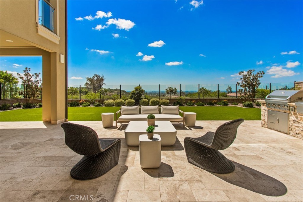 Bella Vista - Residential