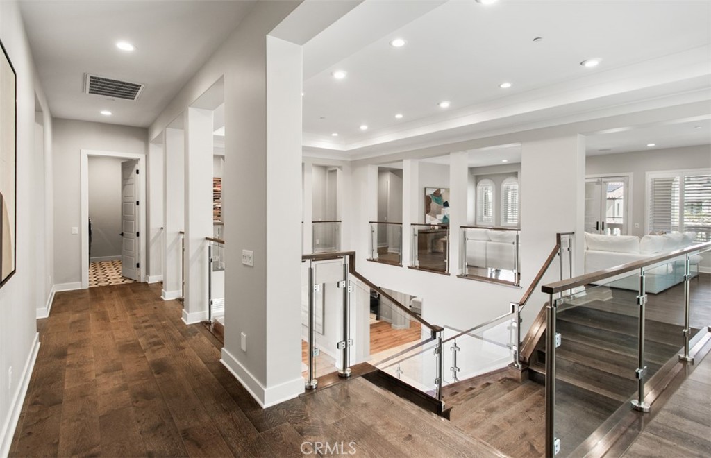 Bella Vista - Residential