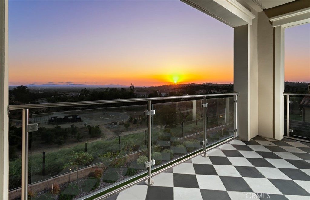 Bella Vista - Residential