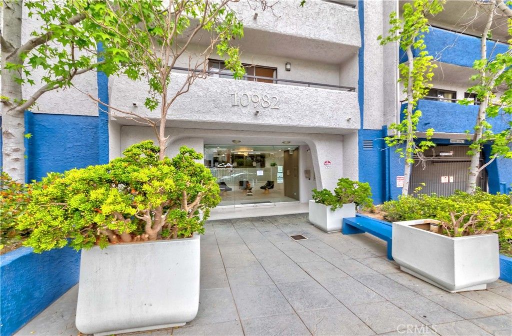Photo of 10982 Roebling Avenue #367, Los Angeles, CA 90024 (MLS # SB25188402)