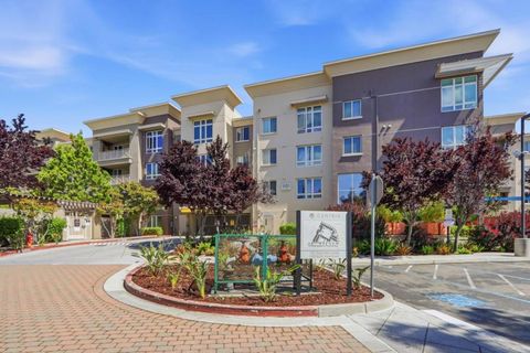 Photo of 1101 S Main Street #316, Milpitas, CA 95035 (MLS # ML82039810)