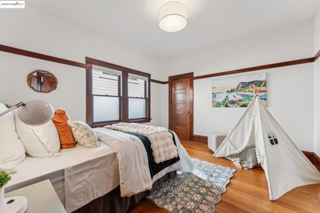 ROCKRIDGE - Residential