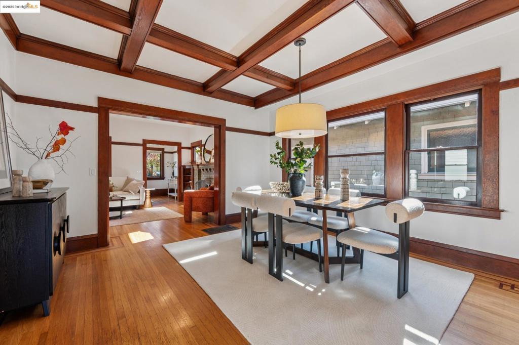 ROCKRIDGE - Residential