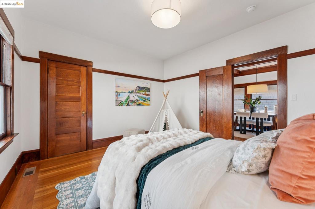 ROCKRIDGE - Residential