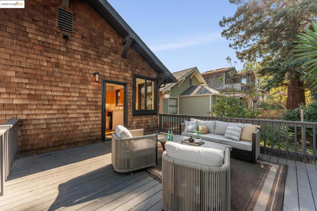 ROCKRIDGE - Residential