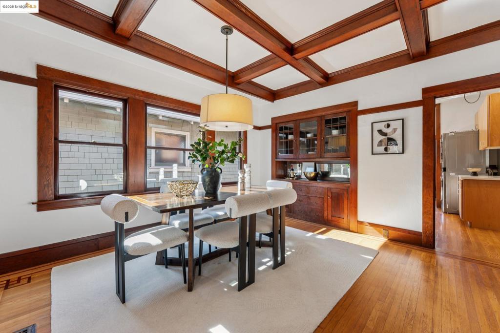 ROCKRIDGE - Residential