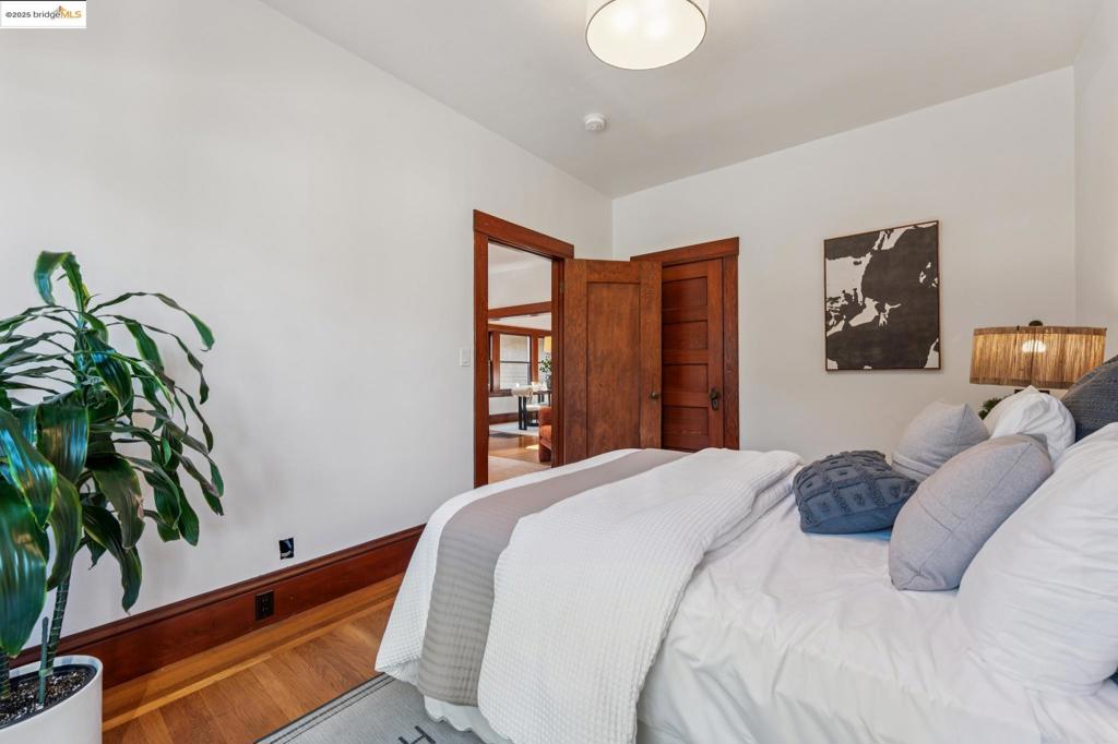 ROCKRIDGE - Residential