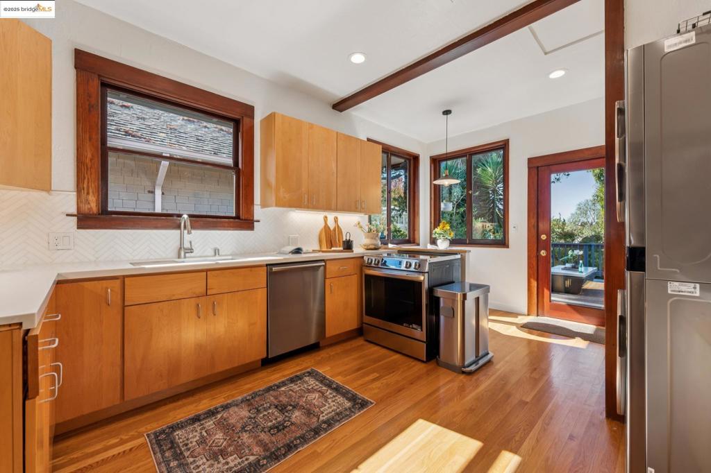 ROCKRIDGE - Residential