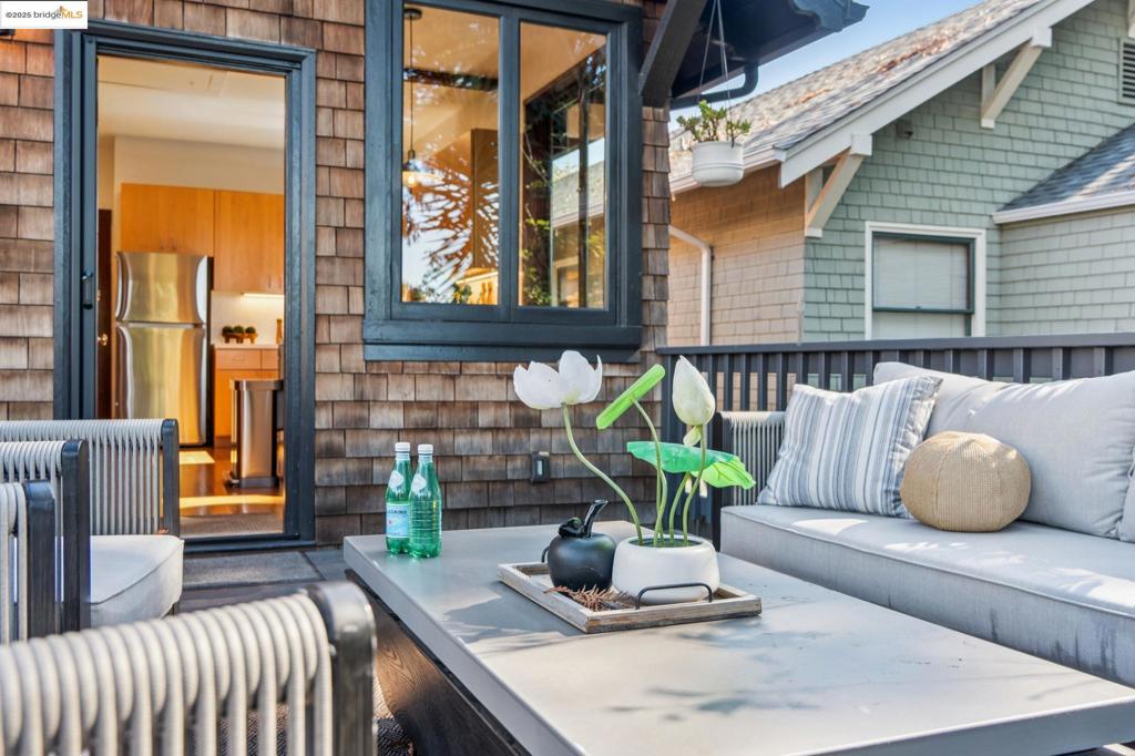 ROCKRIDGE - Residential