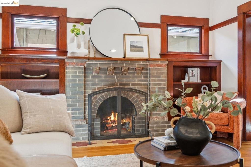 ROCKRIDGE - Residential