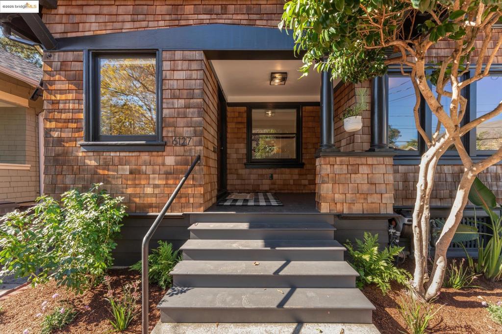 ROCKRIDGE - Residential