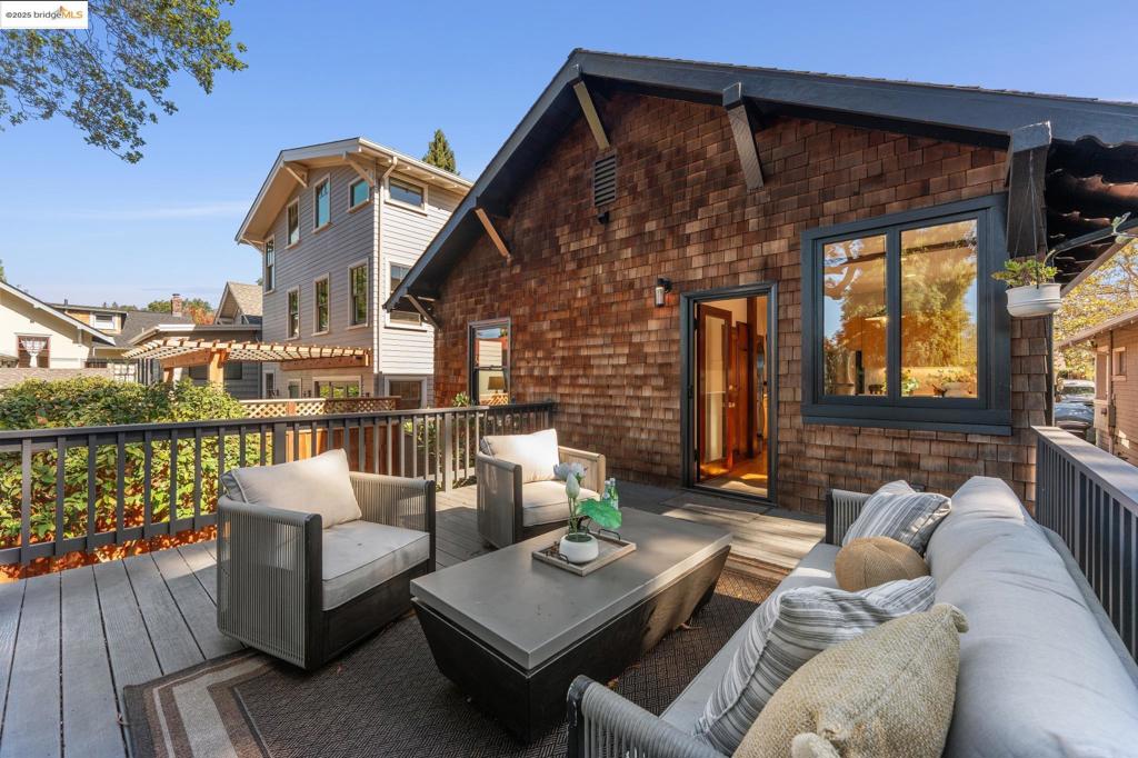 ROCKRIDGE - Residential