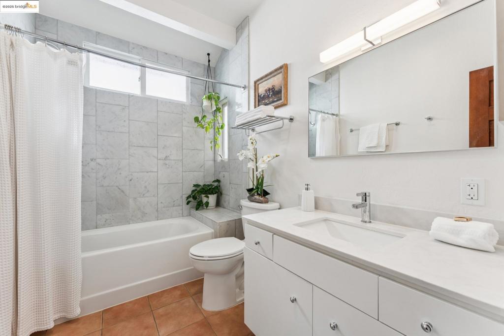 ROCKRIDGE - Residential