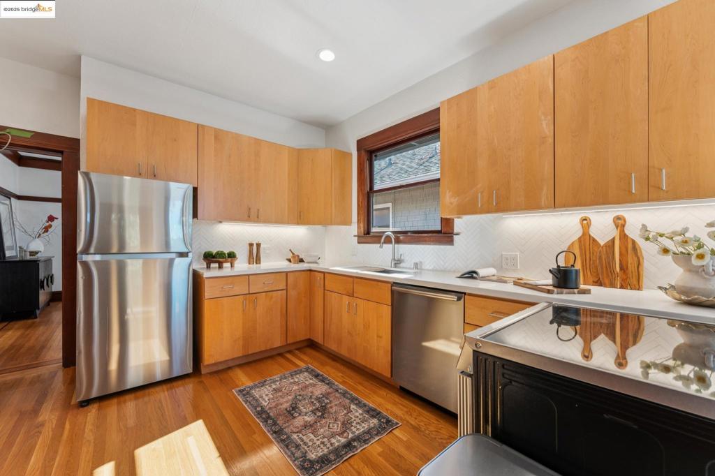 ROCKRIDGE - Residential