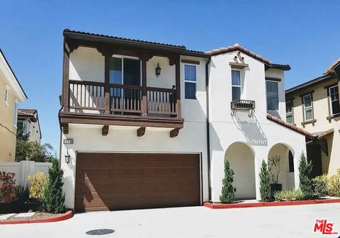Photo of 22716 Meyler Street, Torrance, CA 90502 (MLS # 26838111)
