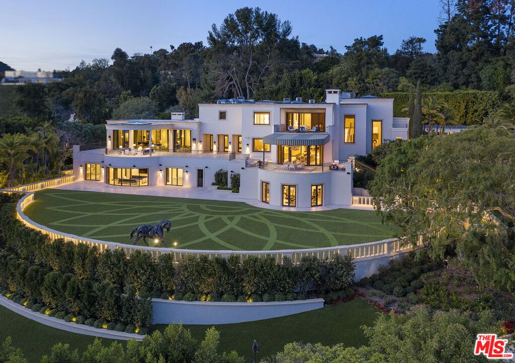 Photo of Beverly Hills, CA 90210 (MLS # 25482497)