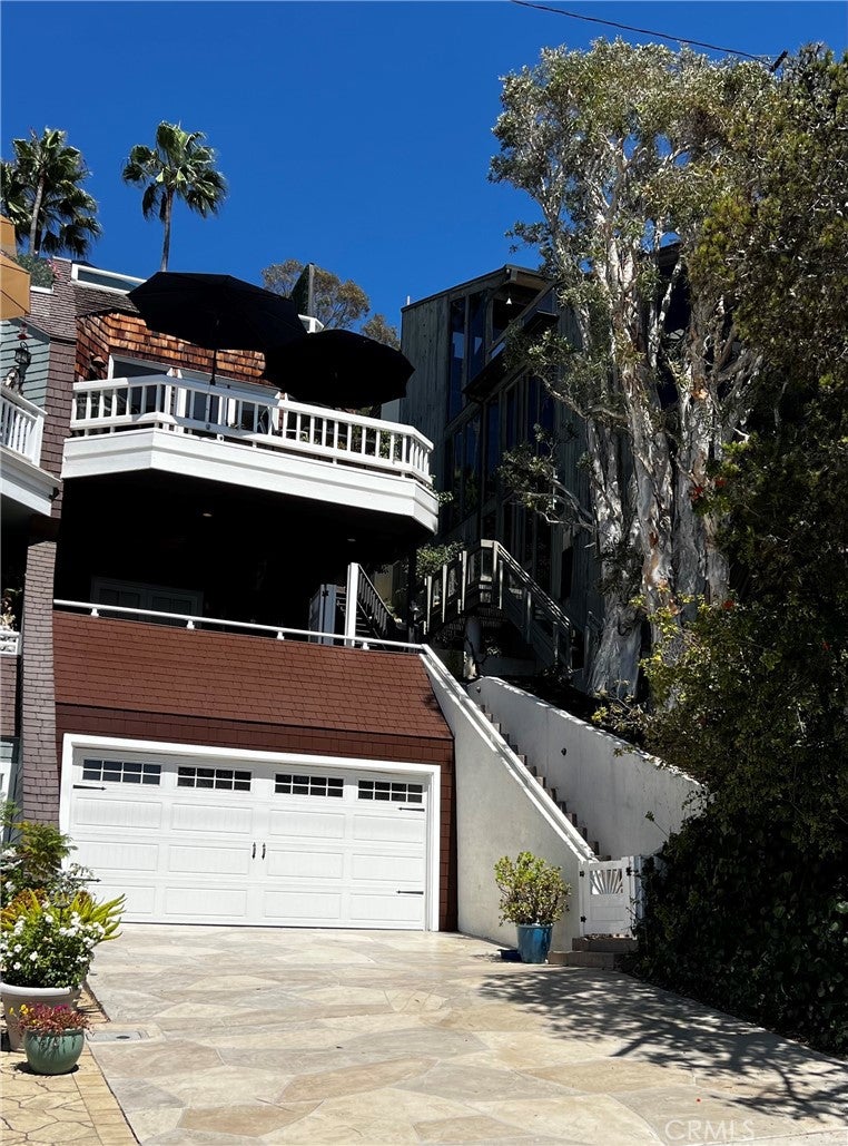 2430 Glenneyre