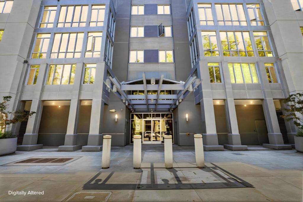 46 W Julian Street 427