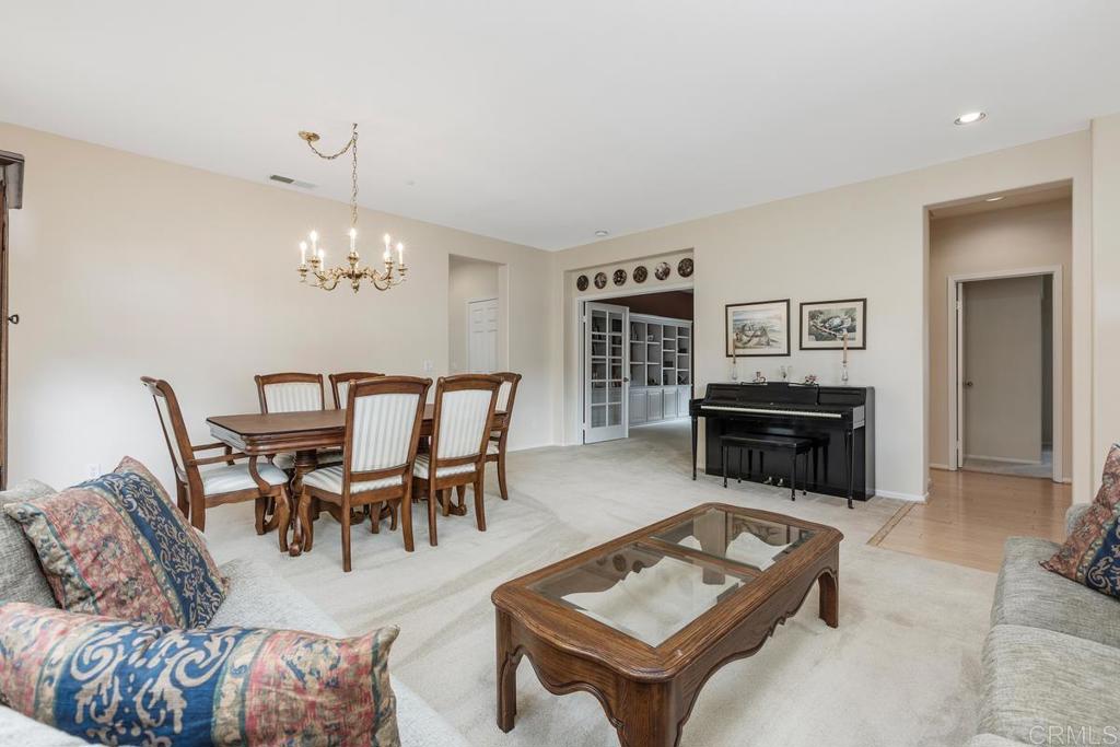 2357 Amber Oak Ln