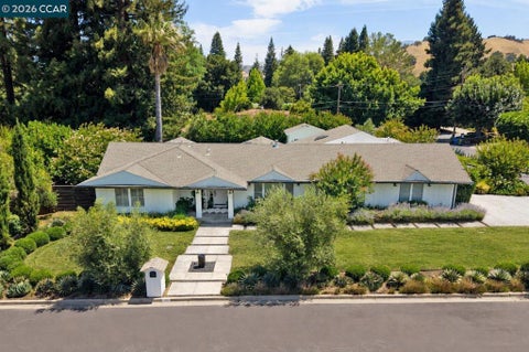 Photo of 128 Via Bonita, Alamo, CA 94507 (MLS # 41140427)