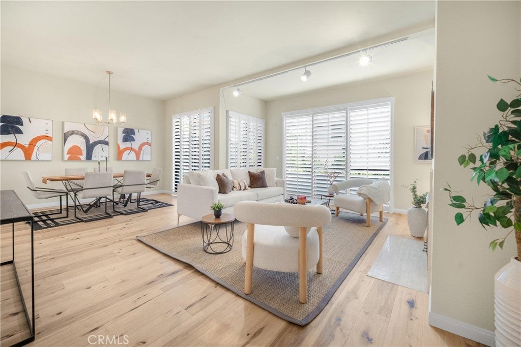 1870 Veteran Avenue 101