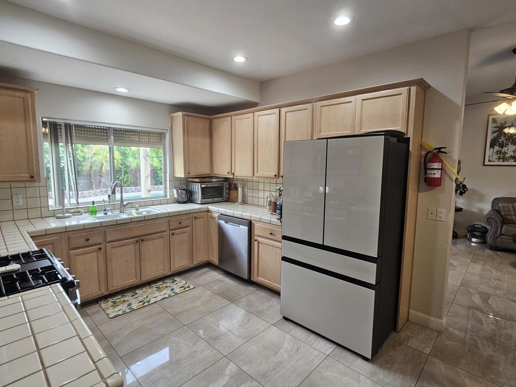 Panorama - Residential Lease