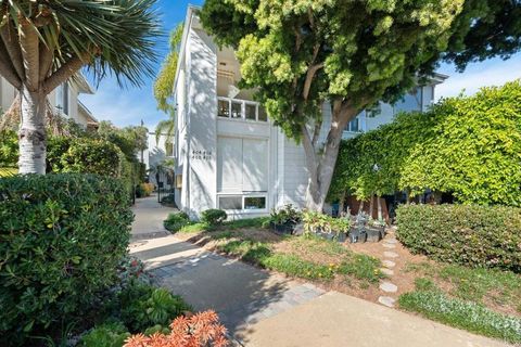 408 Bonair Street La Jolla CA 92037
