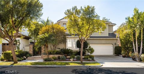 32 Montclair Irvine CA 92602