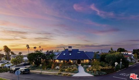 375 Camino De Las Colinas Redondo Beach CA 90277