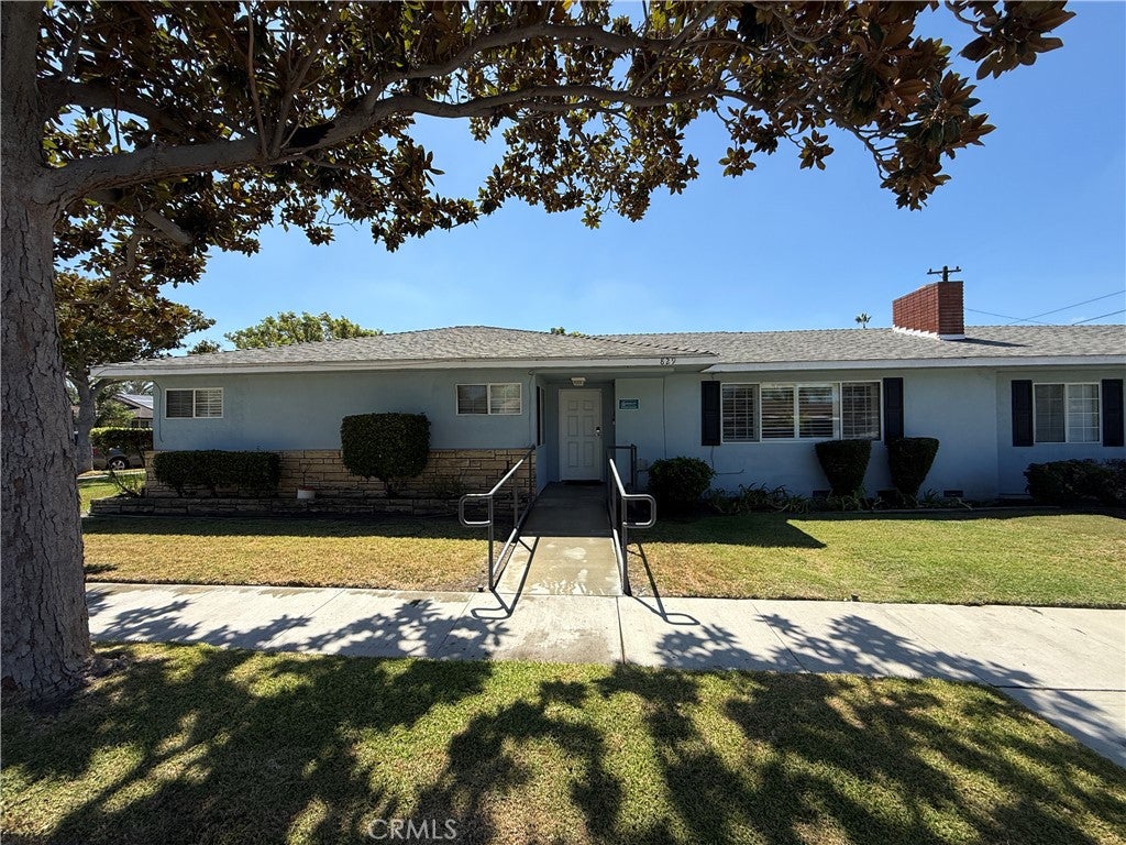 829 S Clementine