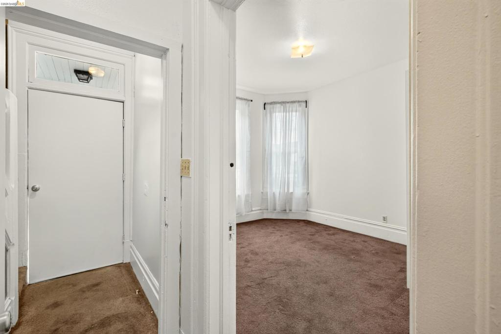 2440 12Th Ave