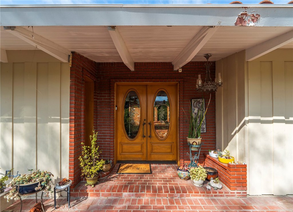 3225 Paseo Del Campo
