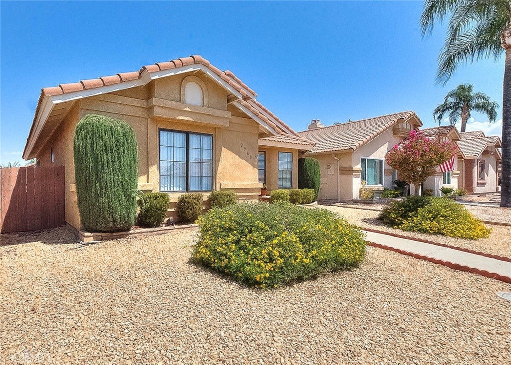 2980 La Habra
