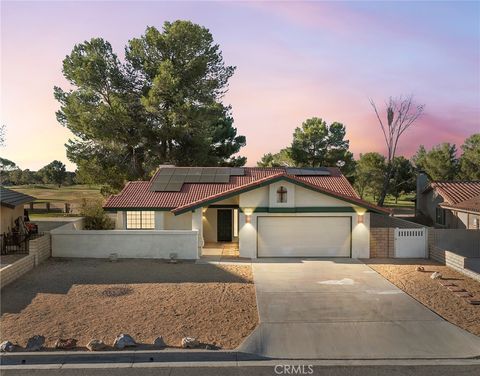 Photo of 15082 Orchard Hill Ln, Helendale, CA 92342 (MLS # HD25231529)