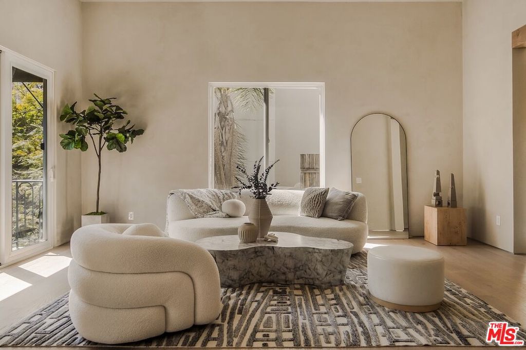 1969 Curson Place, Los Angeles CA 90046