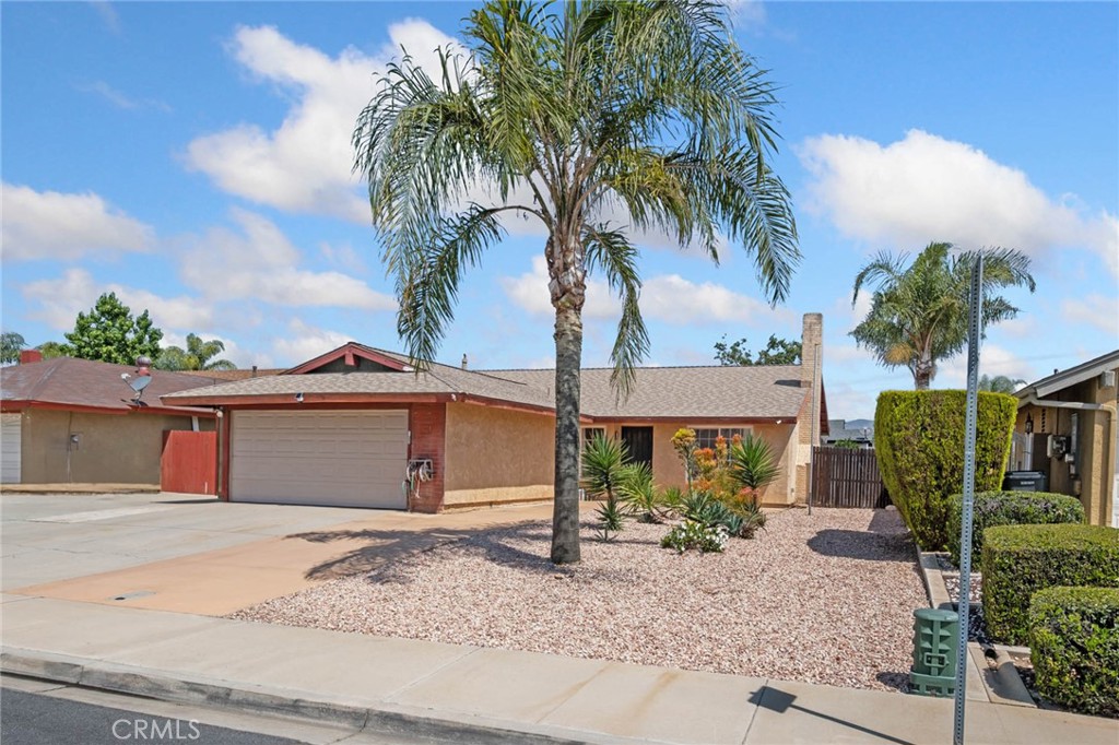13461 Larkhaven Drive