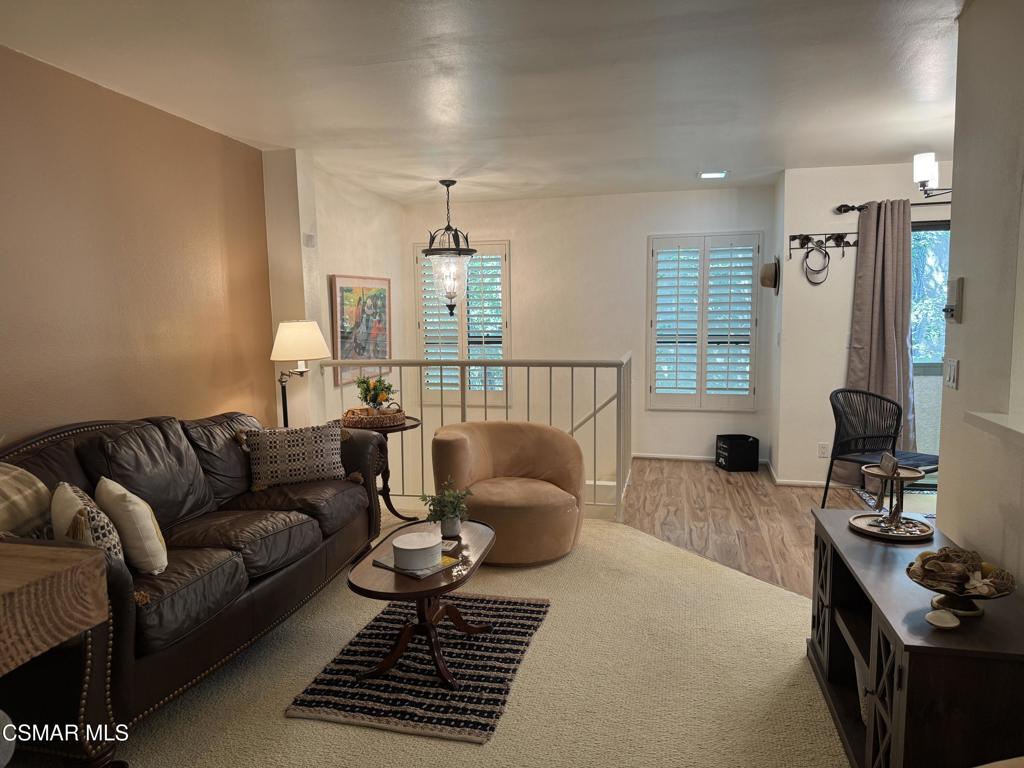 Agoura Country Townhomes-838 - 838 - Residential