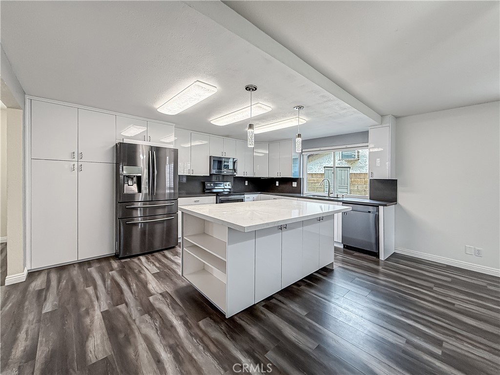 1814 Glenview Avenue