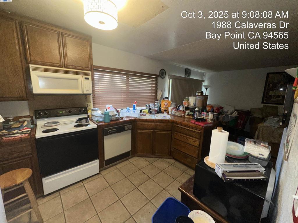 BAY POINTE - Residential