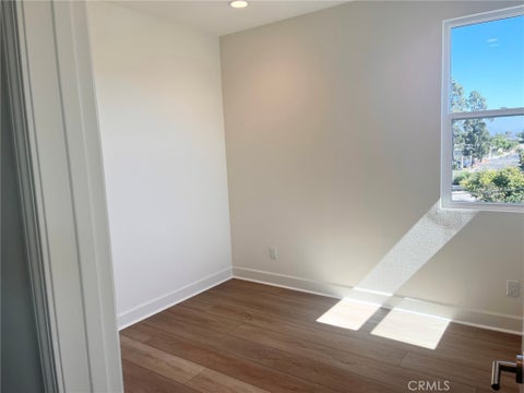 Tiny photo for 541 Tracy Place, Ventura, CA 93004 (MLS # OC26193825)