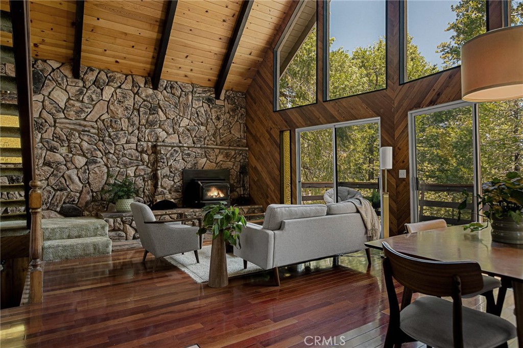 28645 Shenandoah Drive