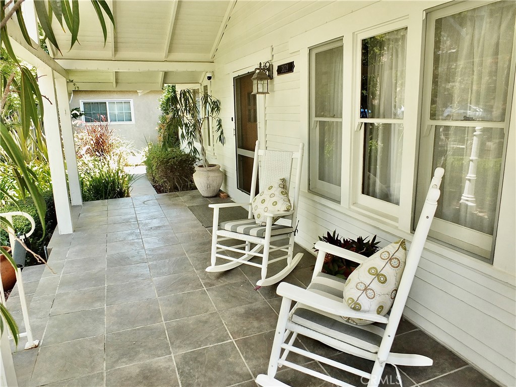 3839 Cedar Avenue